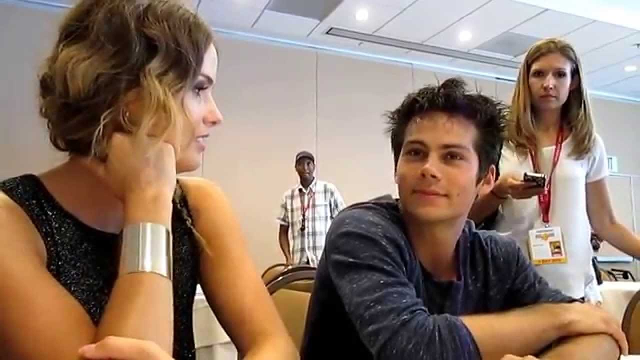 Dylan O’Brien and Shelley Hennig Talk Teen Wolf Season 4 at Comic Con 2014