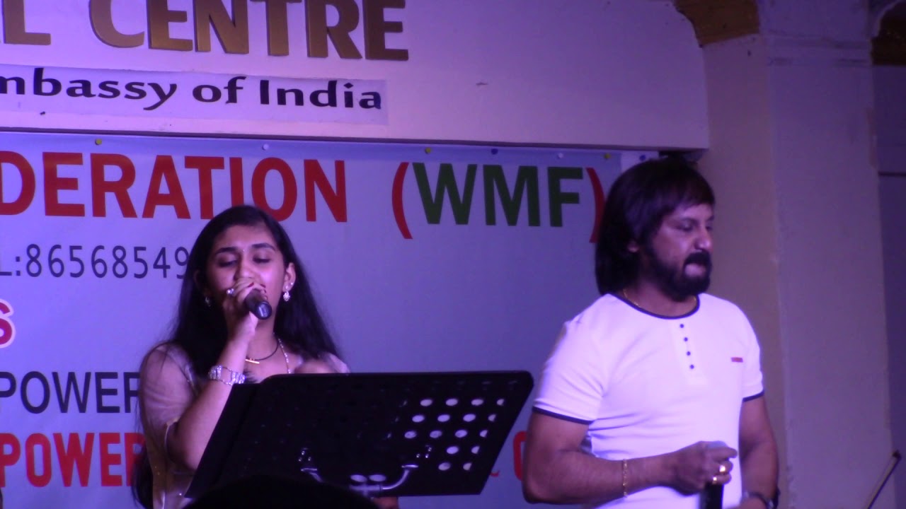 Thamarakili padunnu... Mythili and Manikandadas