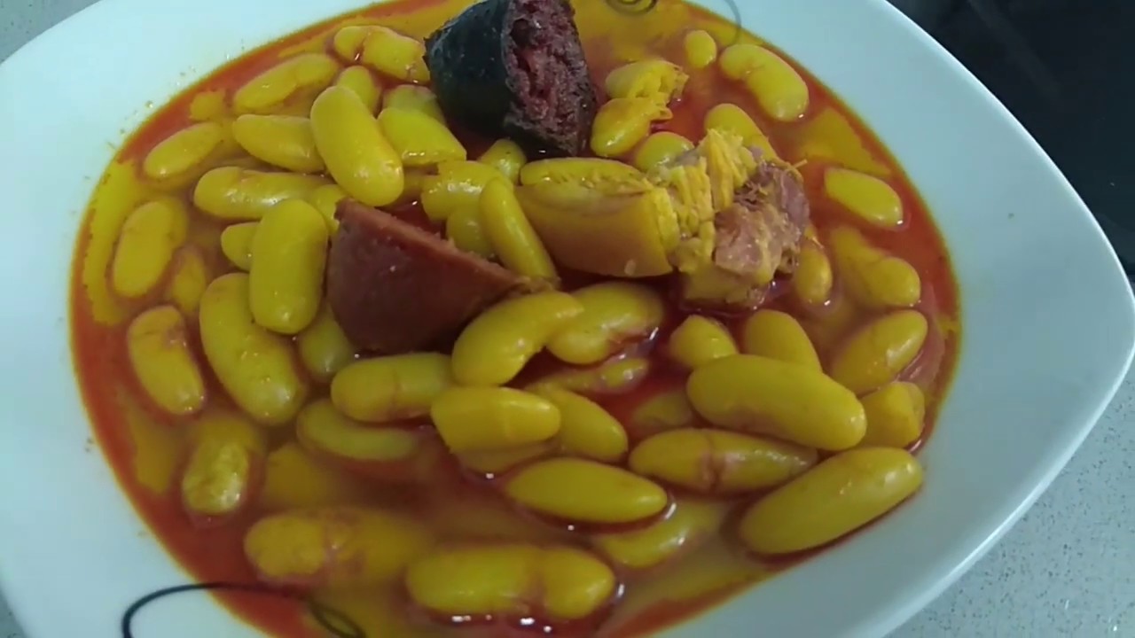 Fabada Asturiana con Mambo!!! Iris Cocinando con Mambo!!
