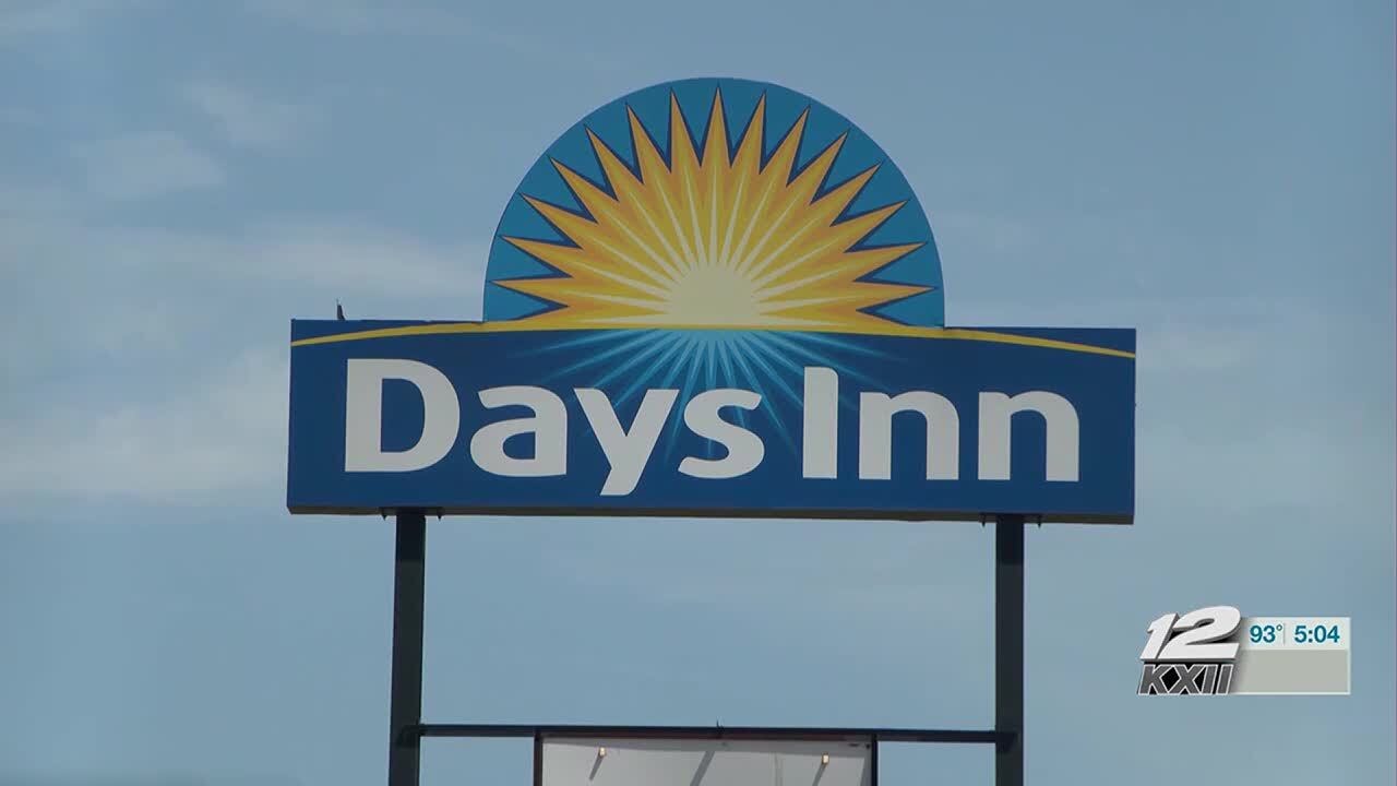 Sherman hotel closed by city for safety violations
