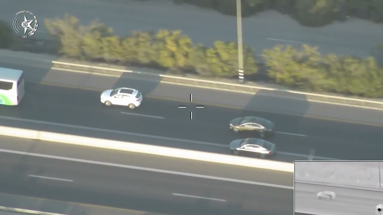 מרדף המשטרתי: לוחמי יחידת יואב במחוז הדרום יחד עם המערך האווירי עצרו שני חשודים בגין נהיגה פרועה