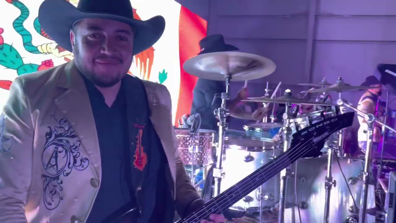 en vivo desde waco tx con la familia montelongo de río gracias zacatecas/ conjunto nueva alianza