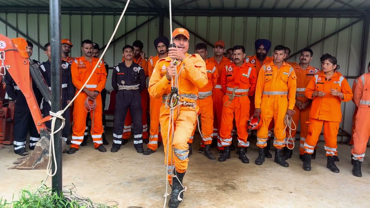 rope rescue course, ndrf rope rescue course, single jumar climbing, #ndrf #rope #ndrfrescue #traning