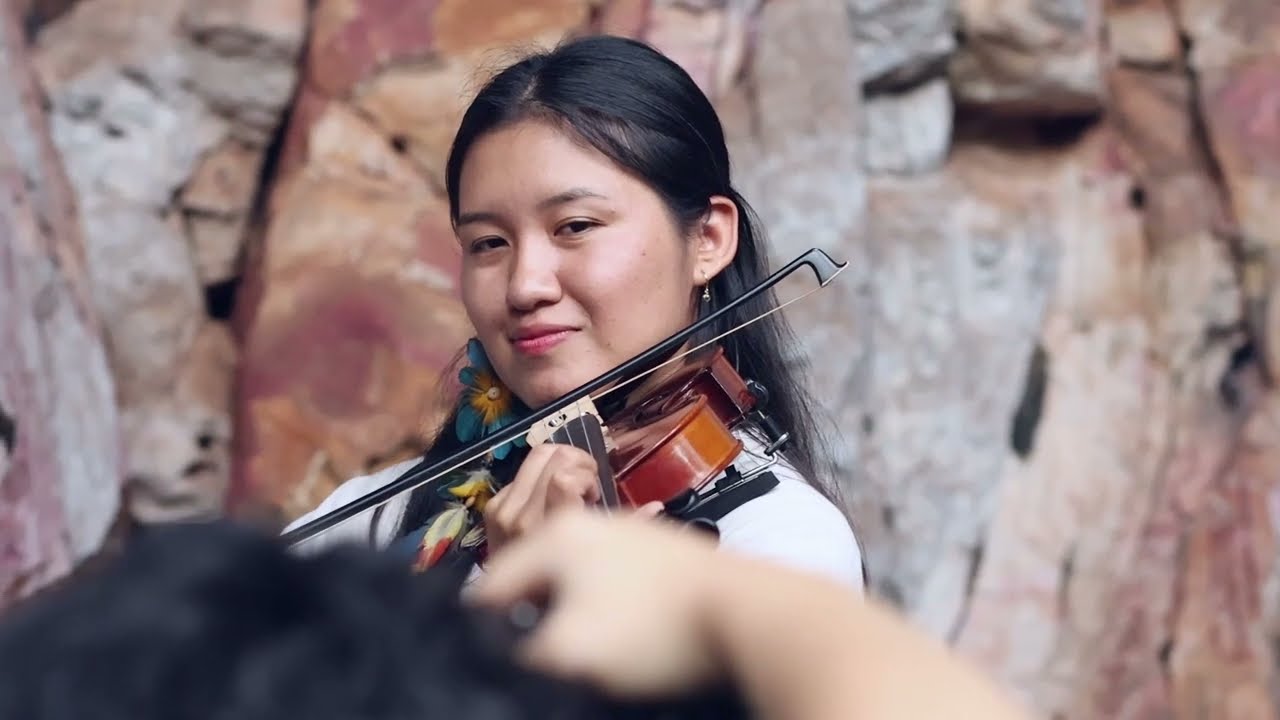 ORQUESTRA INDÍGENA EM ALCINOPOLIS
