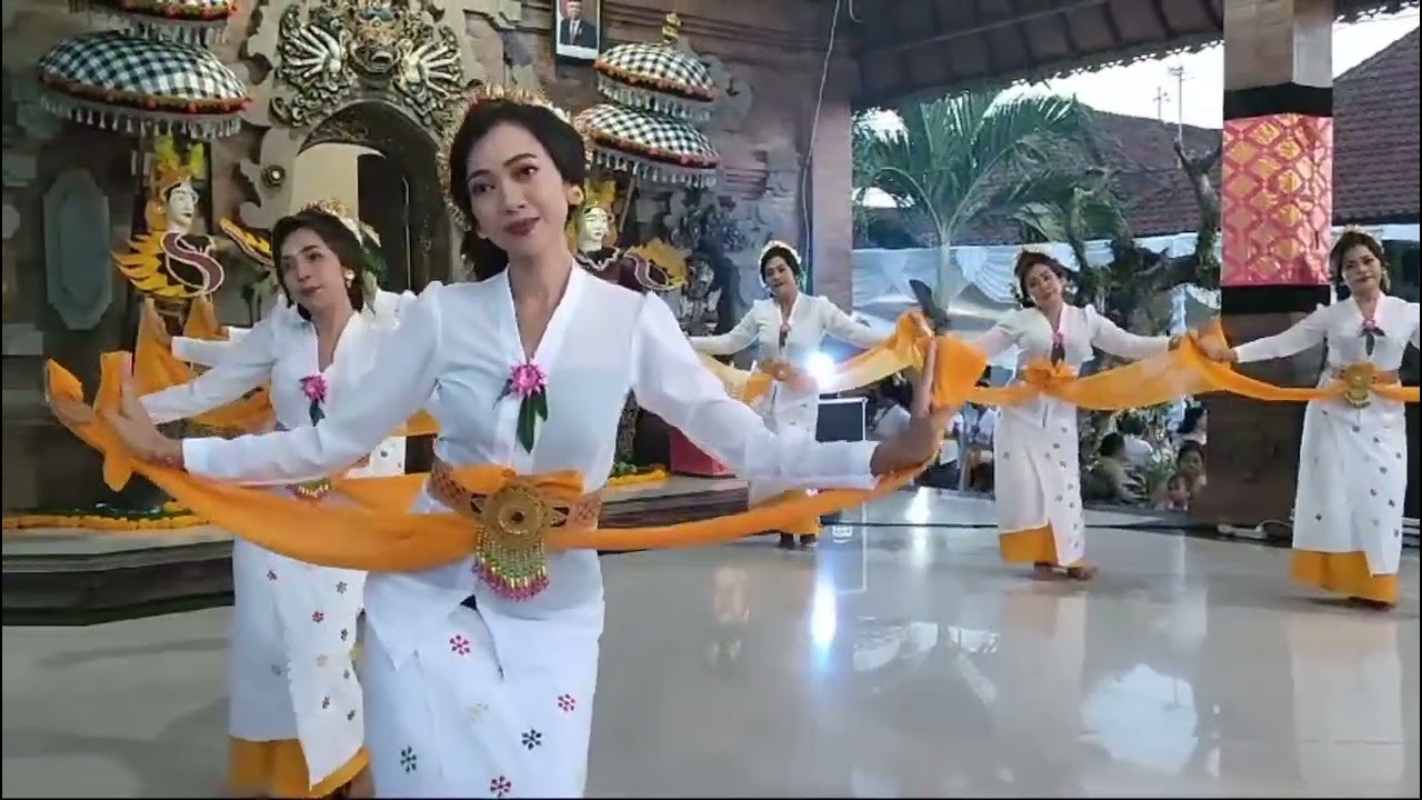 Juara II Tari Rejang Sari Festival Banjar Batuagung @budisbschannel