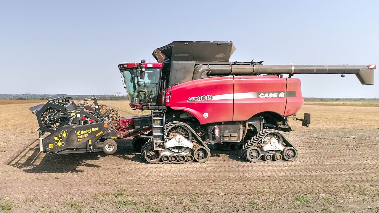 🇫🇷 4 TRACKS on this COMBINE 😱 XXL HARVEST in France 🌾 CTF 9m