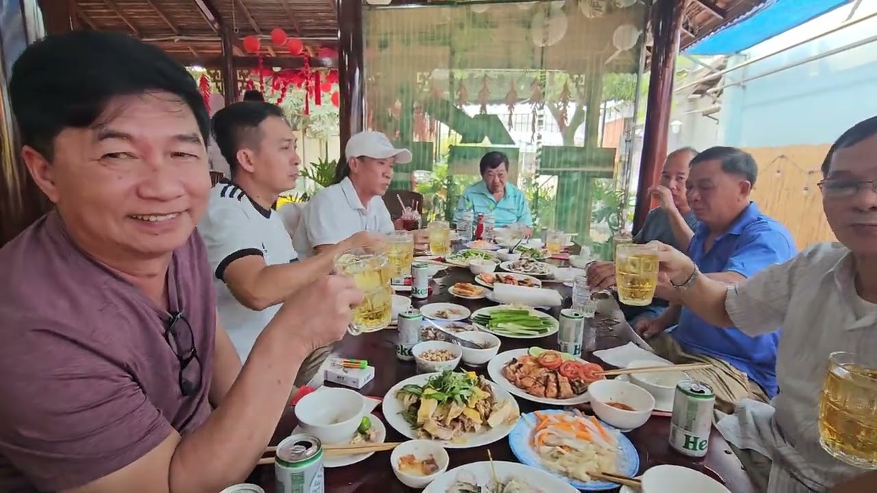 TB01: Tiec Hop Mat, Tat Nien Cuoi Nam At Ty, Tai Quan Dong Que, Trang Bang Tay Ninh 14/02/2026