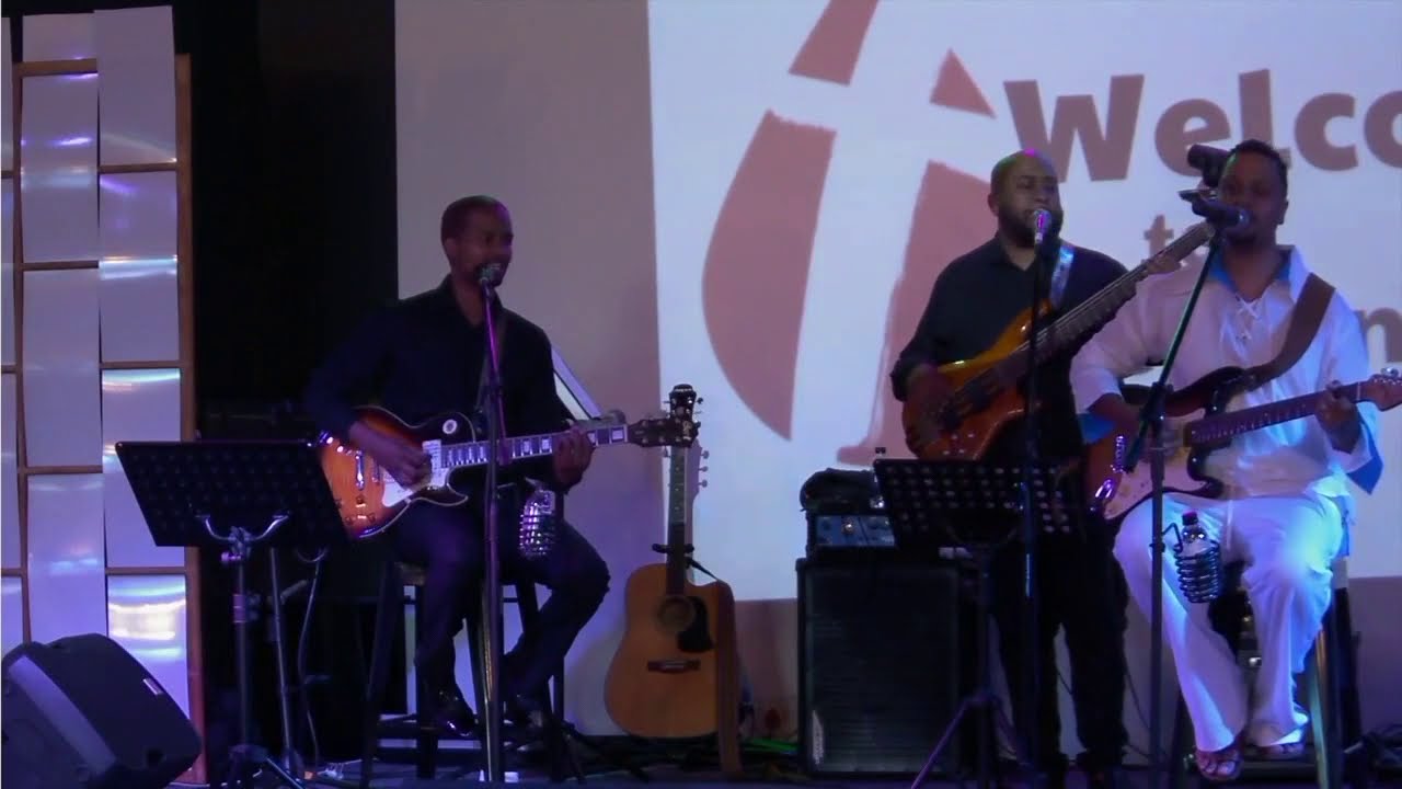 Yesterday - Ernie Smith cover by Chester & Ashsmit