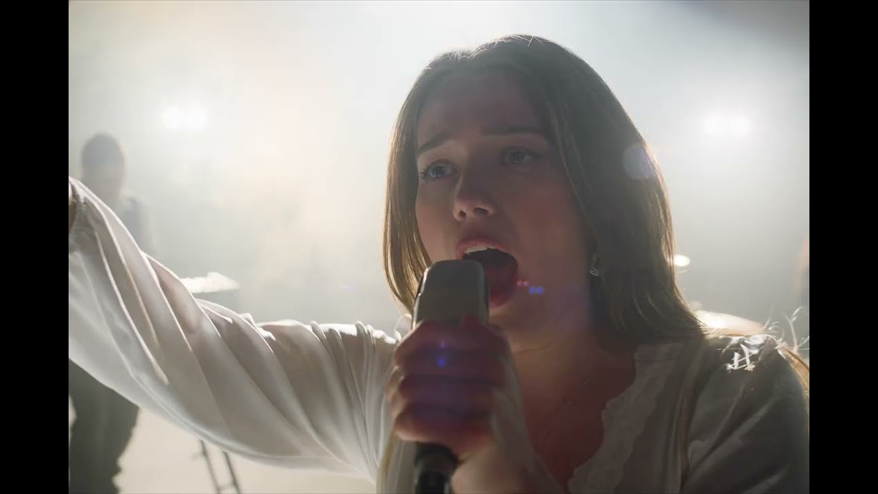 Dear Robin - Kingdom Of Hope (Official Video)