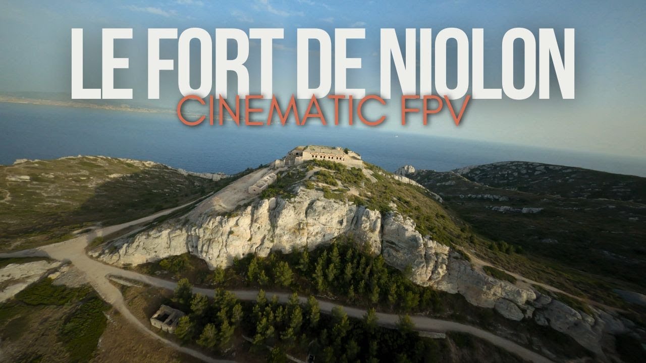 Le Stormbreaker découvre le fort de Niolon ! 🏰 | Cinematic drone