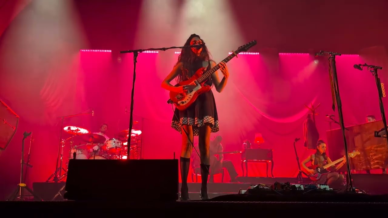 Asaf Avidan in LEIPZIG 2025 TOUR UNFURL