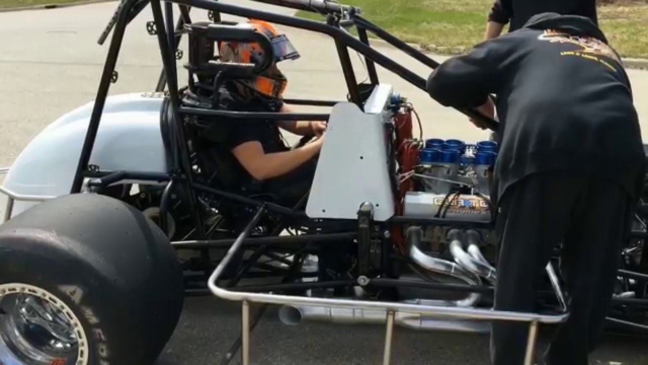Sprint Cars- 900 HP Warm Up