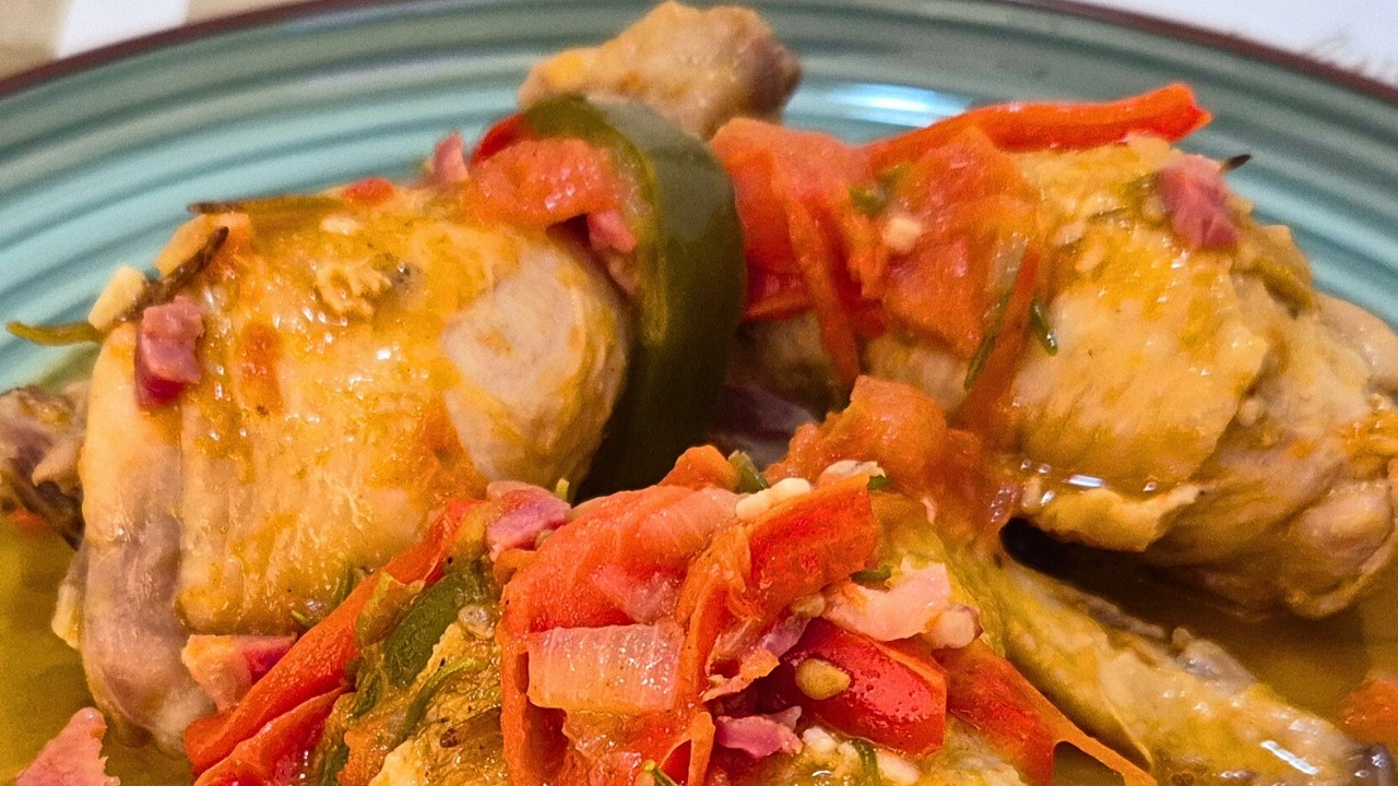 POLLO AL CHILINDRÓN