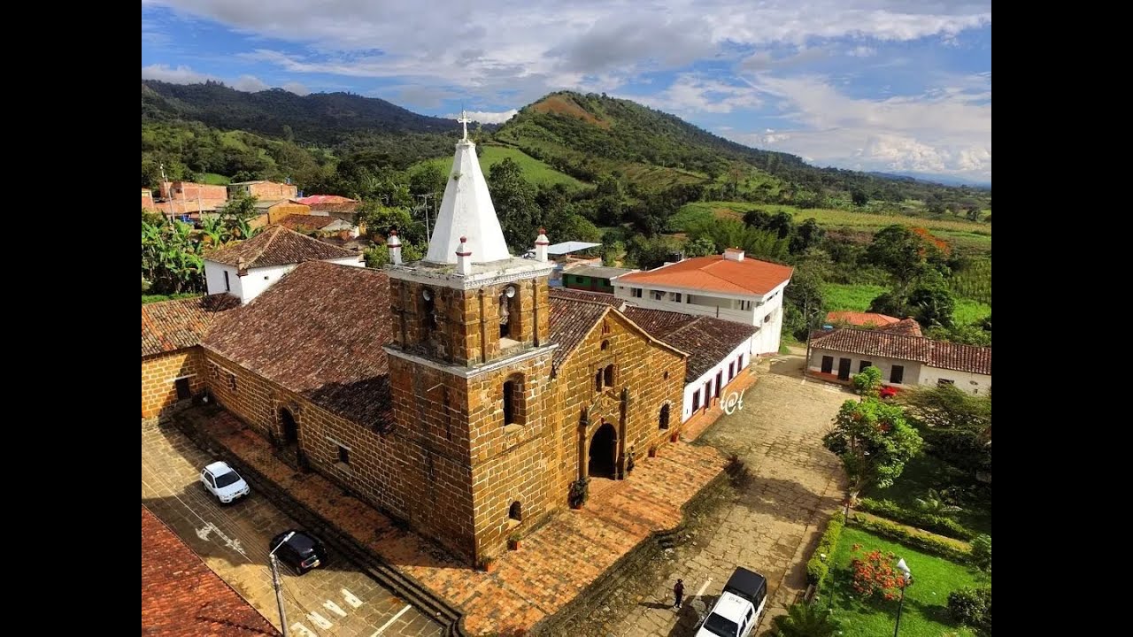 RUTA SENDERISTA DE OIBA A CONFINES EN SANTANDER COLOMBIA