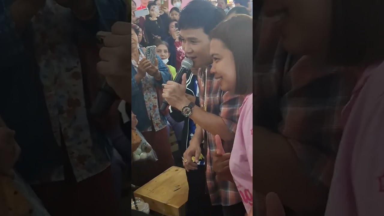 คอนเสิร์ตไผ่ พงศธรในมหกรรมสินค้าสุรินทร์สู่ชายแดน(1/8/68)