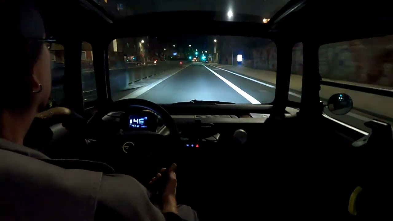 Nachtfahrt mit Opel Rocks e zur Tanke 🌌🌠🌃