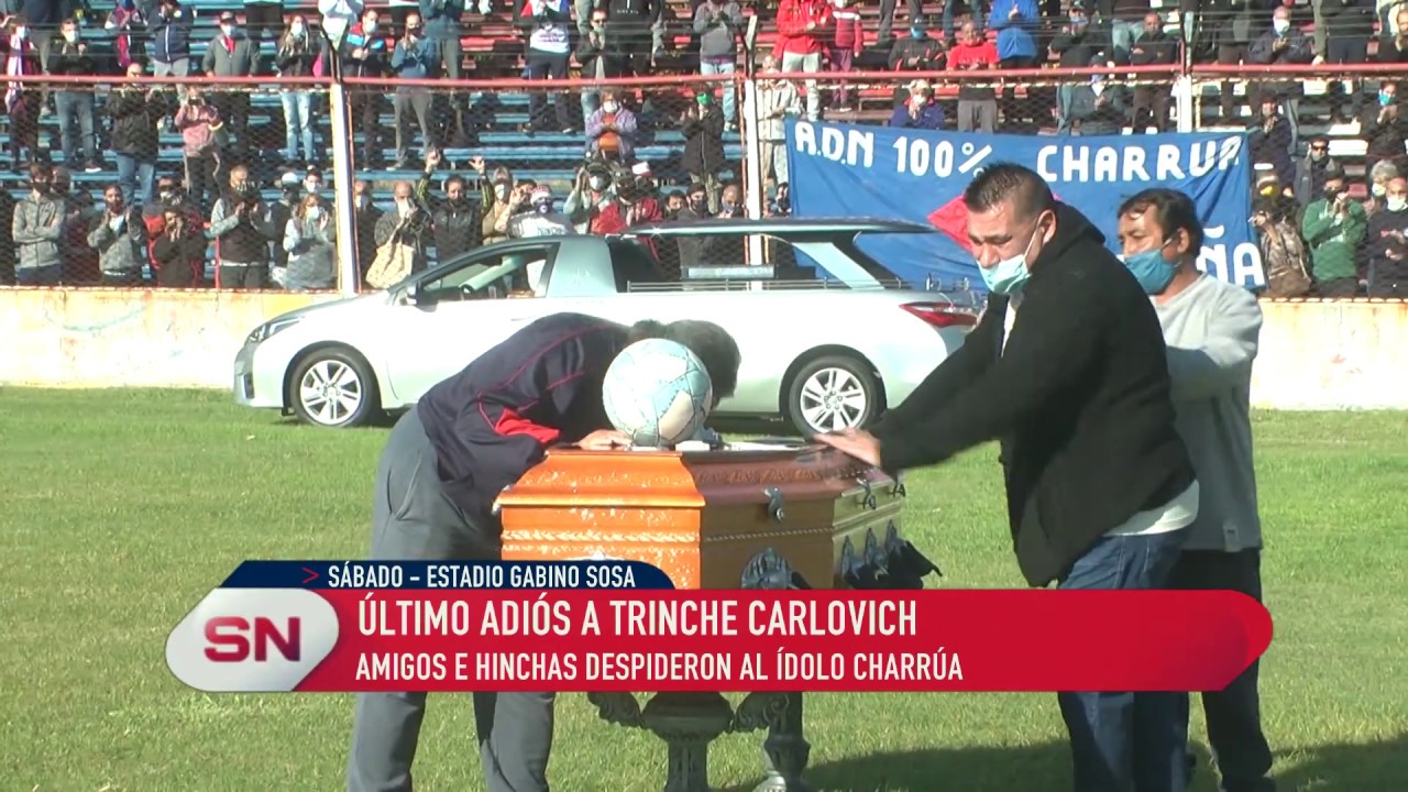 Último adiòs al Trinche Carlovich. Amigos e hinchas despidieron al ìdolo charrùa.