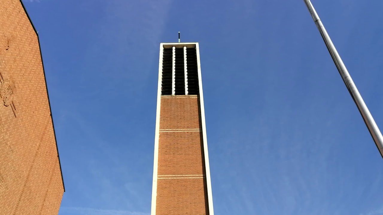 Fürth (FÜ) kath. Christkönigskirche: Vollgeläut