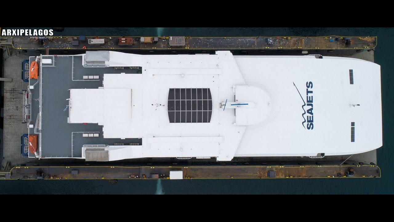 HSC WorldChampion Jet (Seajets)   #drydocking  #ship #ships #sea #sailor