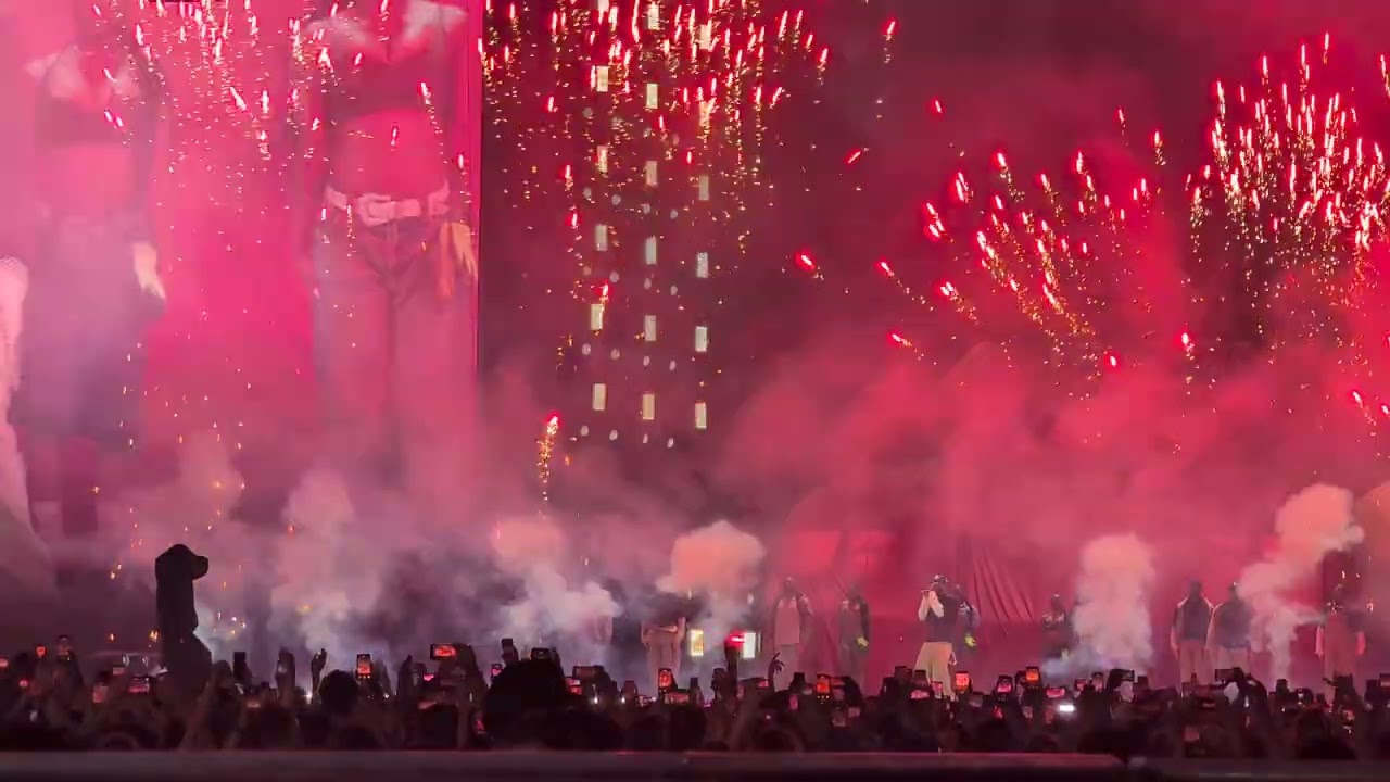 tv off | Not Like Us   ScHoolboy Q, Kendrick Lamar live Sydney 10 December 2025