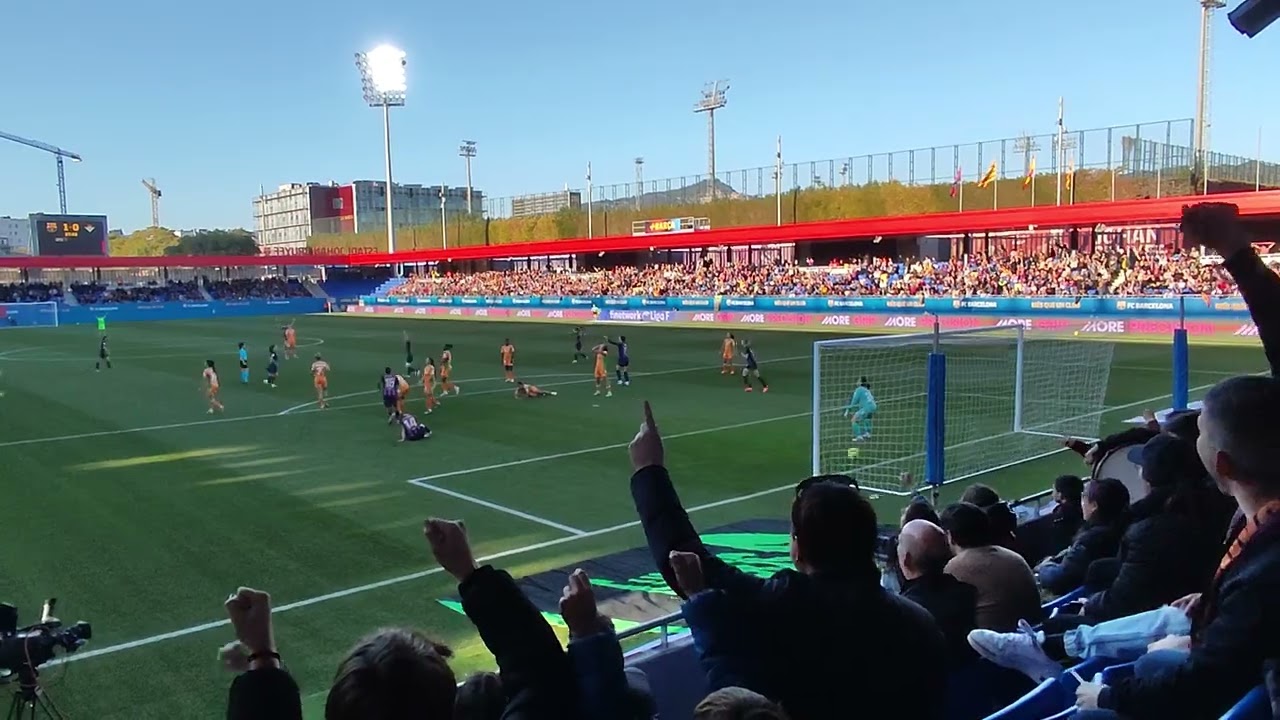 Keira Walsh scores her first goal for Bar&ccedil;a against Real Betis. 2023/Feb/05