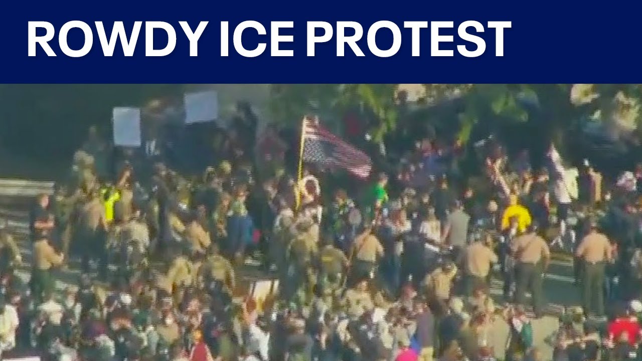 ICE protest outside Broadview facility draws big crowds