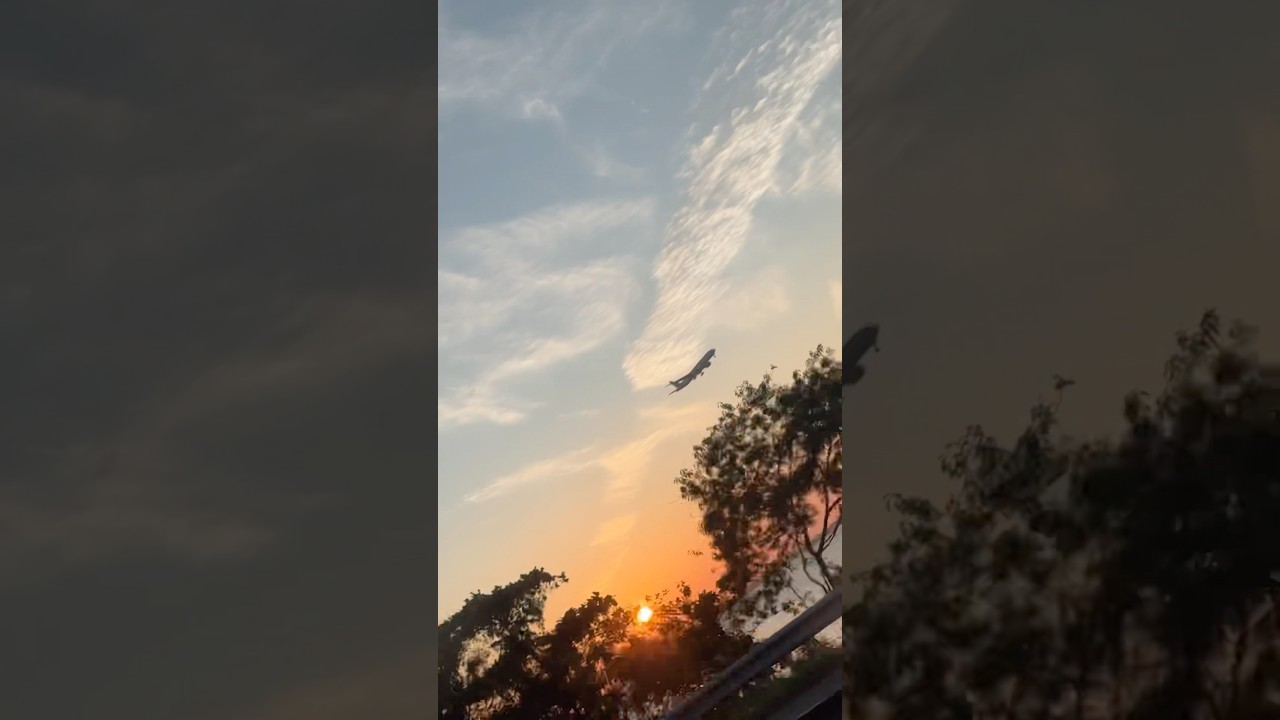 Breathtaking Sunset Flight Landing | Smooth Touchdown in Golden Hour 😍 