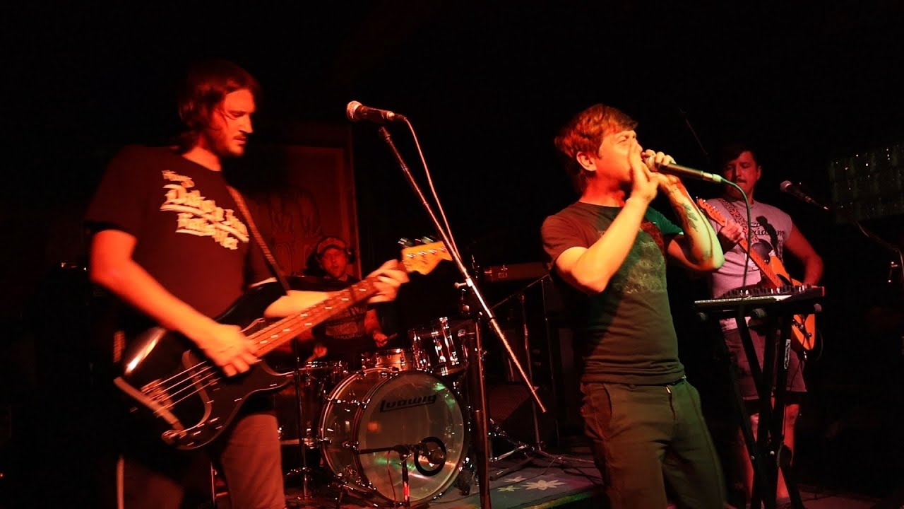 Gusher plays at Paris Bar 9/5/25