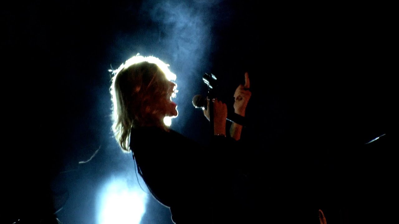 Irene Grandi - I Just Want to Make Love to You - LIVE  (Etta James)