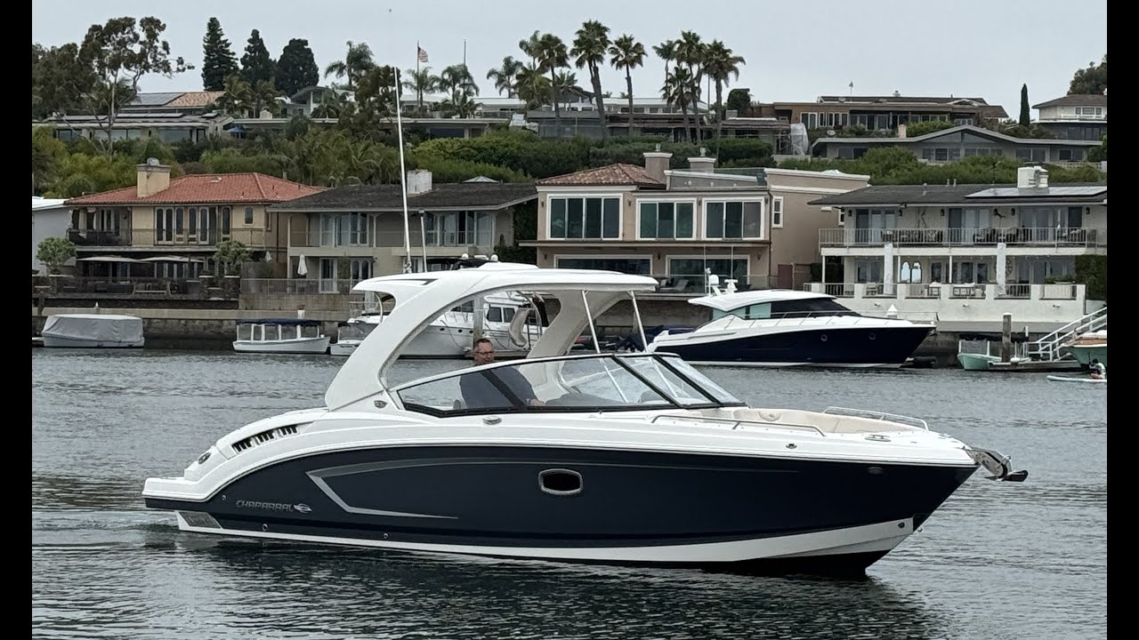 2017 Chaparral 307 SSX for Sale in Newport Beach, CA