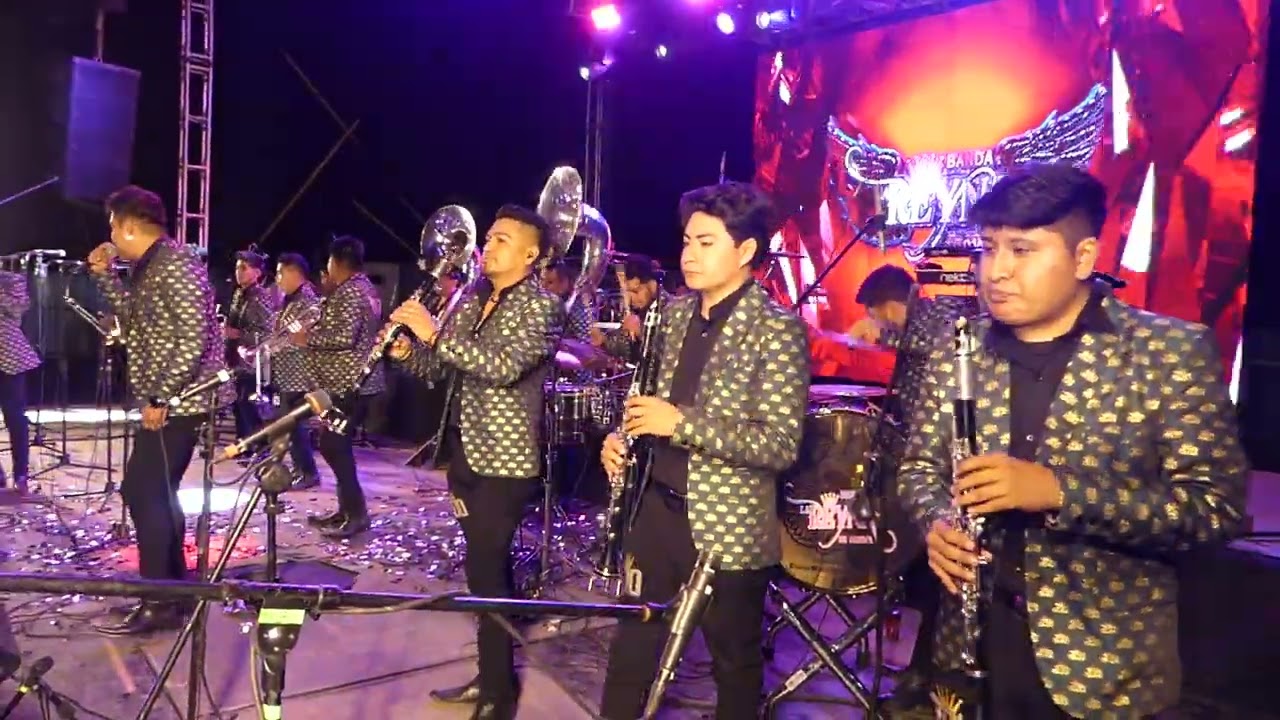 Banda La Reyna De Oaxaca 🥁 En Mazaltepec 💯 Feria 2025 🔥
