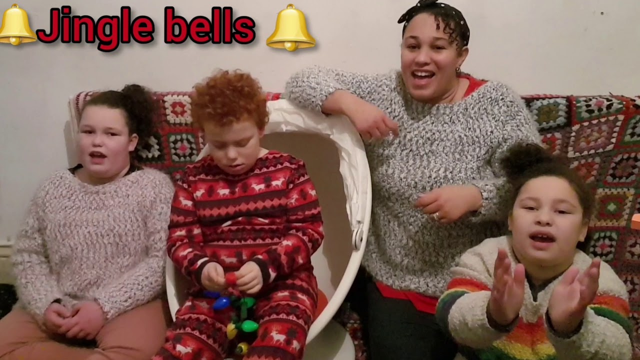 #JINGLEBELLS🔔🔔 IN #MAKATON  (short version) MagicMum3Stars Makaton videos