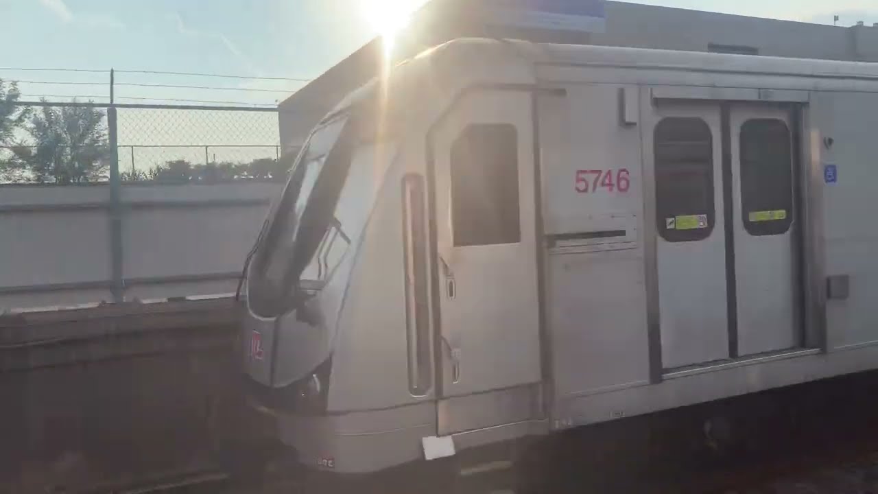 TTC subway ride from Eglinton West Station to Sheppard West Station