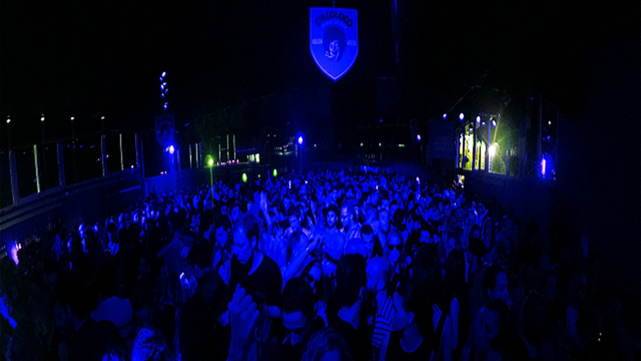 DC-10 iBIZA - MARCO CAROLA -  MUSIC ON