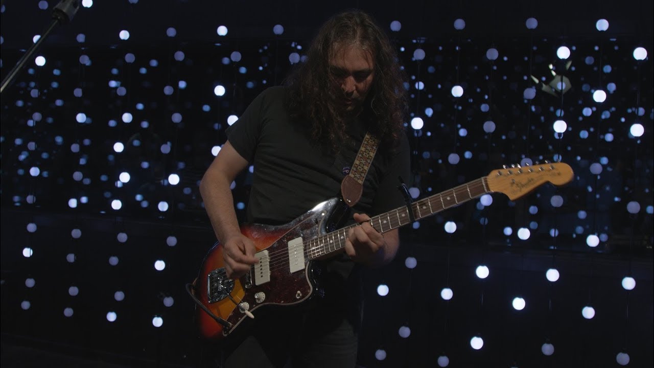 The War On Drugs - Holding On (Live on KEXP)