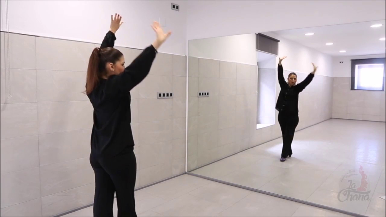 Video 6.Tutorial aprender a bailar sevillanas.Brazos de la 1ª. Curso Online. Academia La Chana Écija