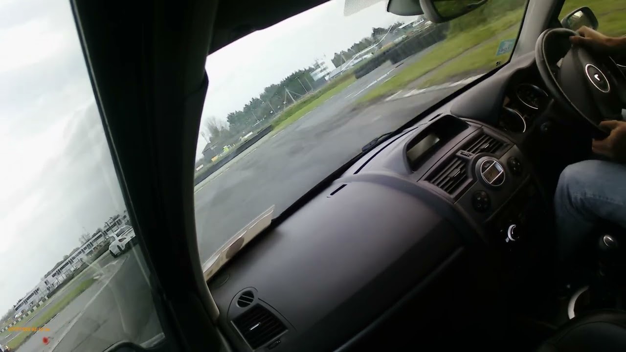 Megane RS mk2 track day - onboard