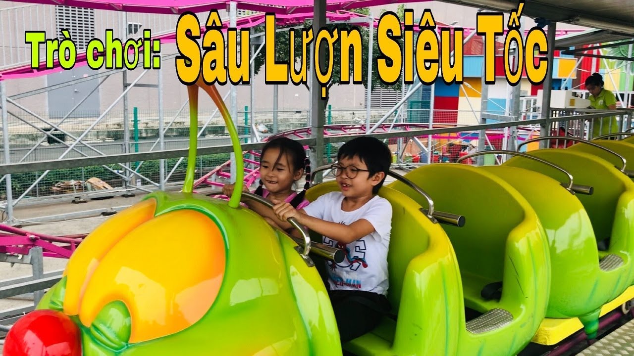 Stin Dâu Đi Khu Vui Chơi (^_^) Trò Chơi Sâu Lượn Siêu Tốc - Chơi Tết Ở SC Vivo City
