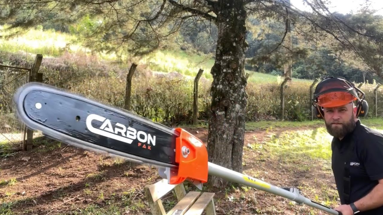 Ferramenta para podar galhos altos FAK330MP motopodador melhor custo/beneficio