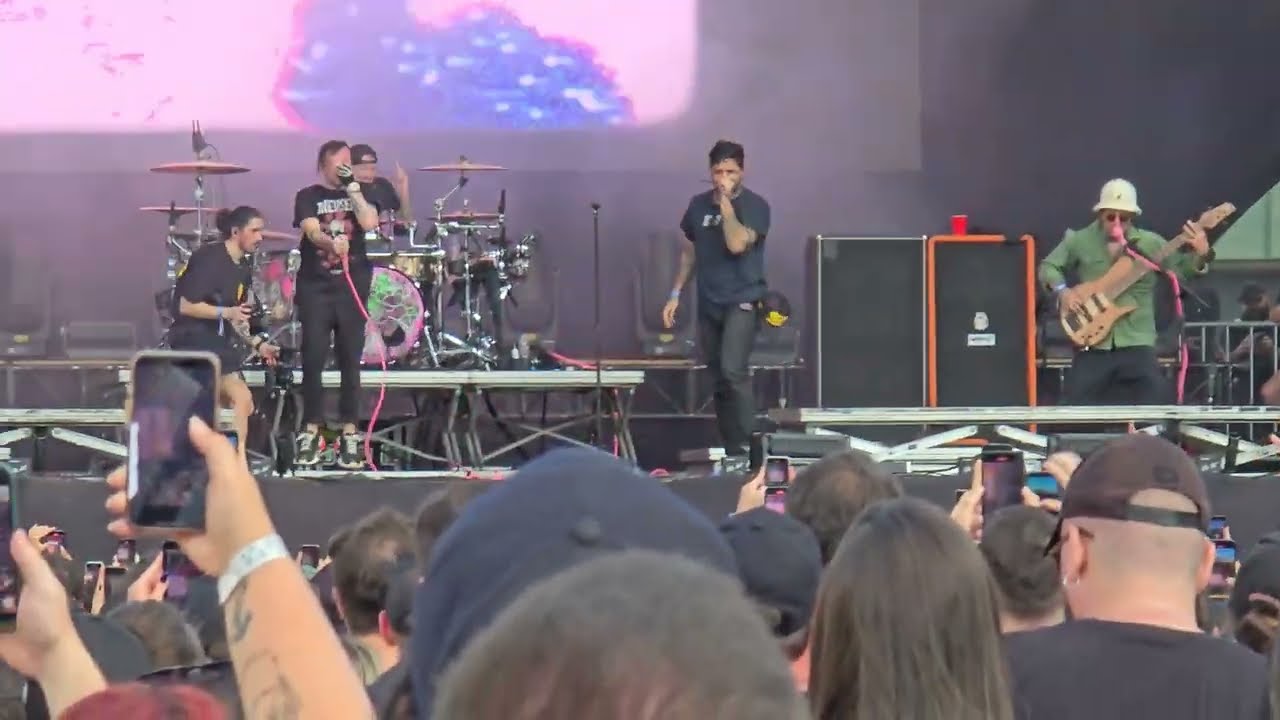 The Used - A Box Full of Sharp Objects (com Lucas Silveira) - I Wanna Be Tour - (Brasil, 03/03/2024)
