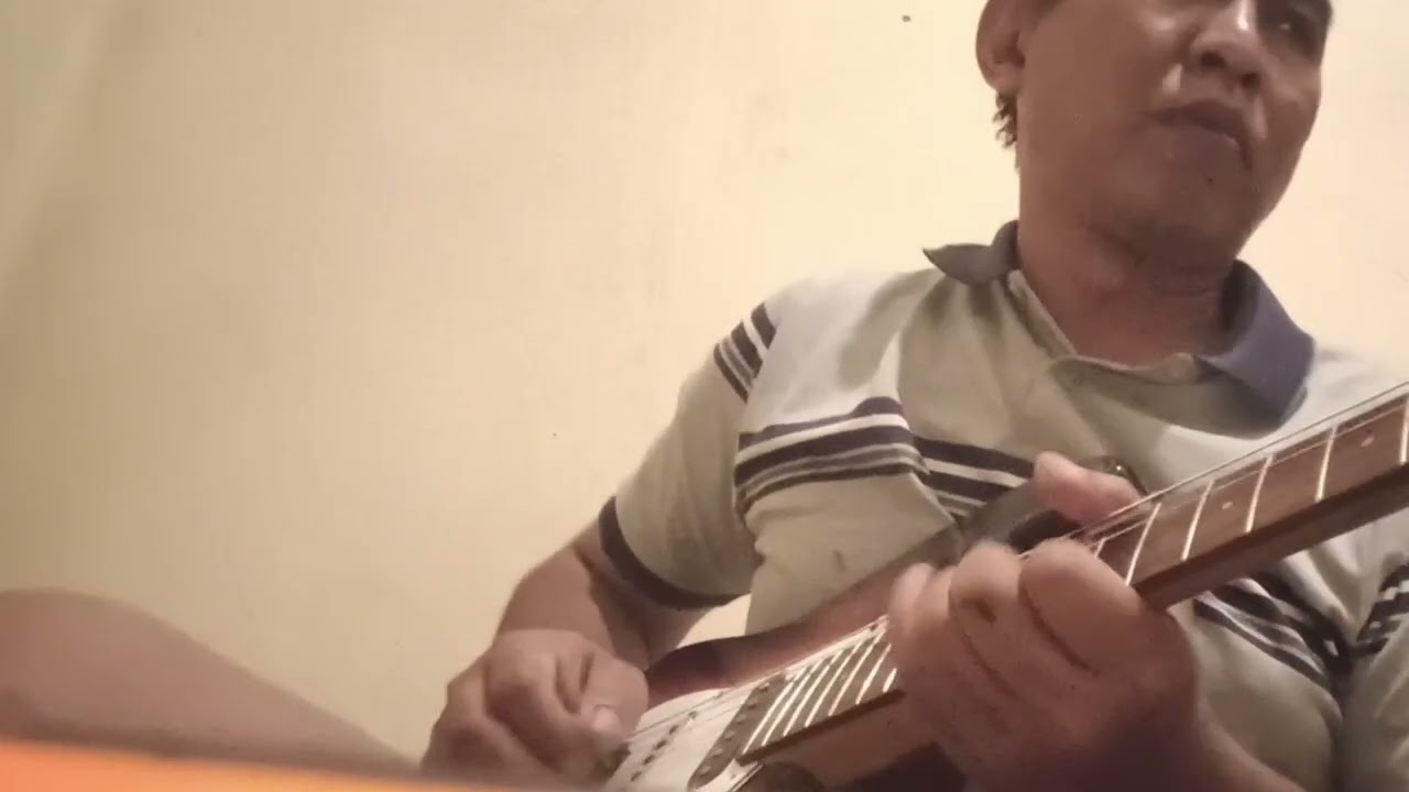 Future world guitar 1