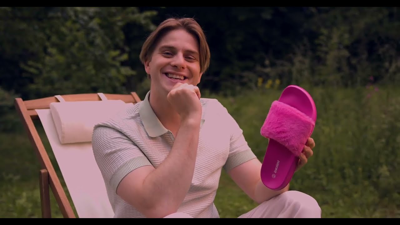 CAMPING - VINCENT GROSS (OFFICIAL VIDEO)