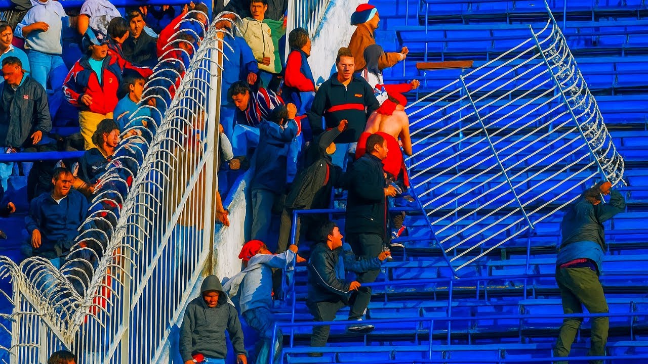 Boca vs Chacarita 2003: La Batalla de la Bombonera | Escándalo y Violencia en La 12