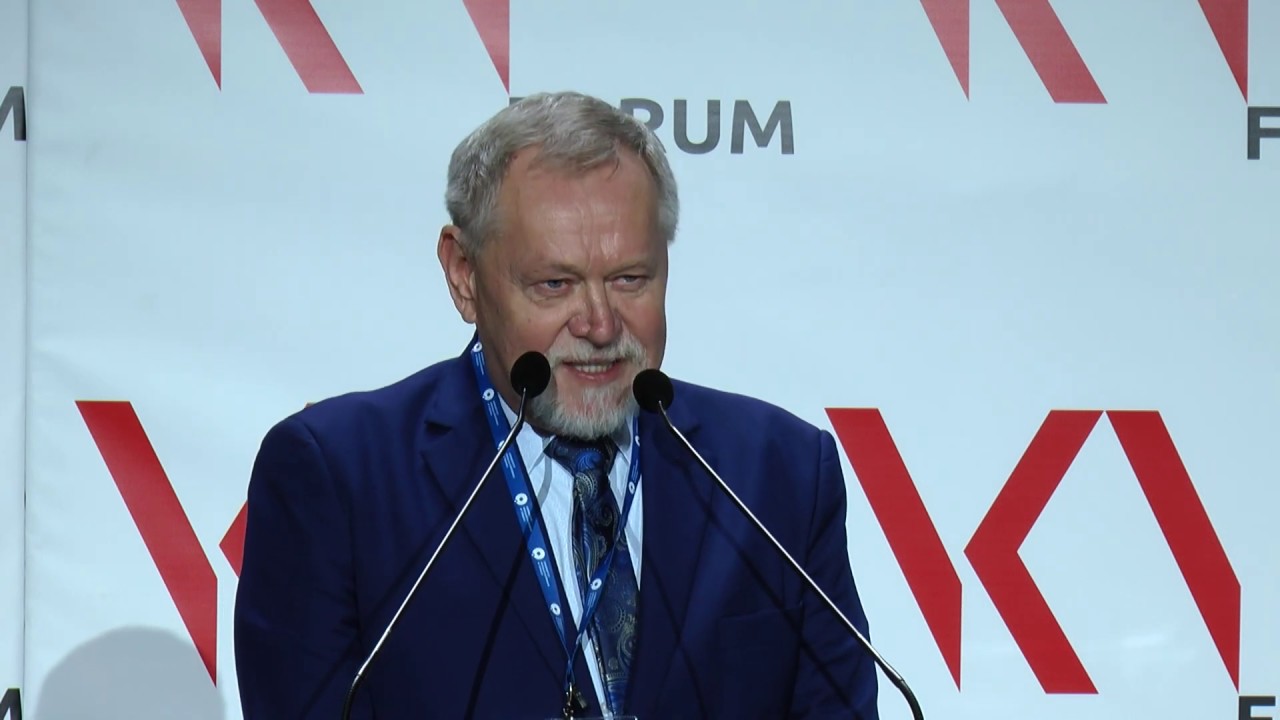 Prof. Andrzej Tretyn otwarcie debaty NKN FORUM