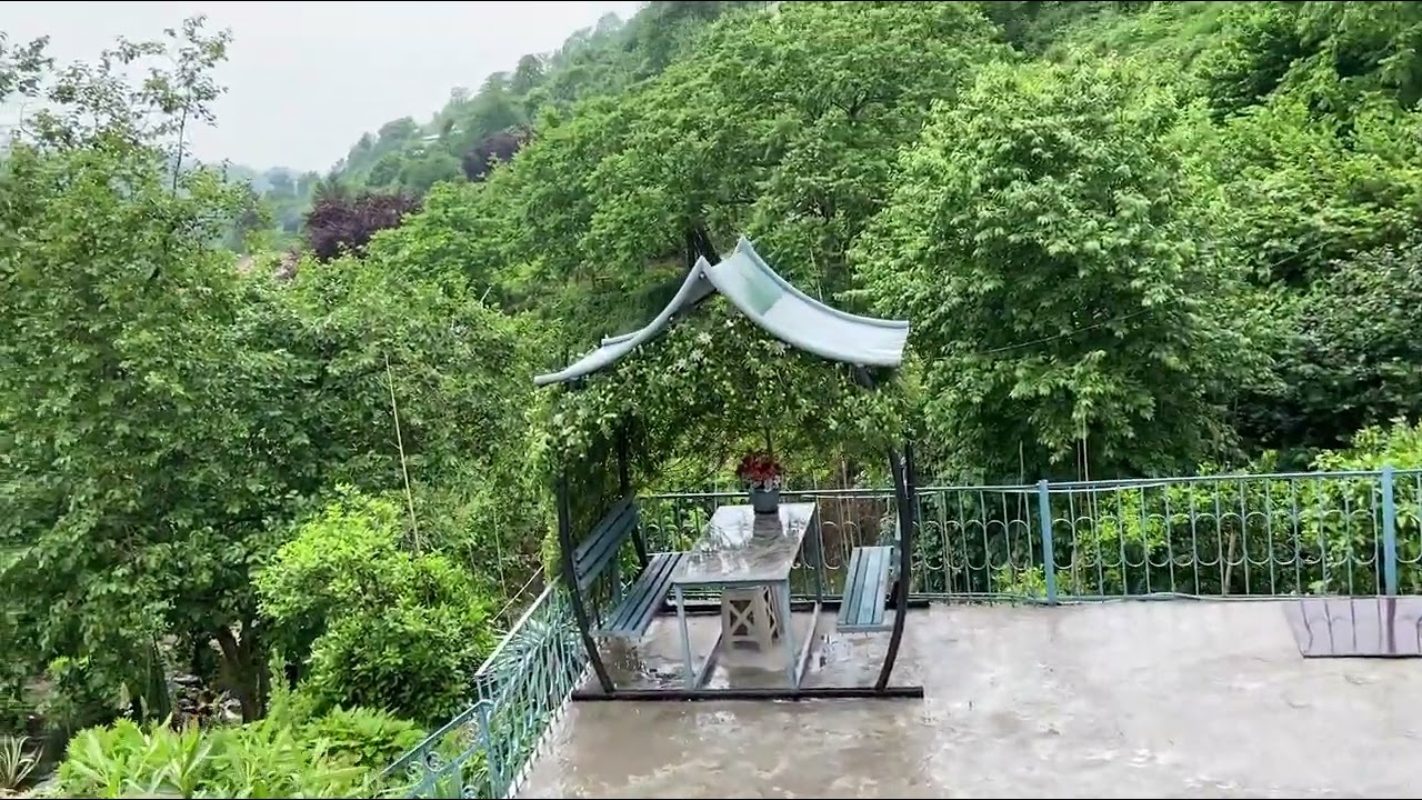 Продаётся дом на горе, в парке Mtirala, 18 км. от Батуми.