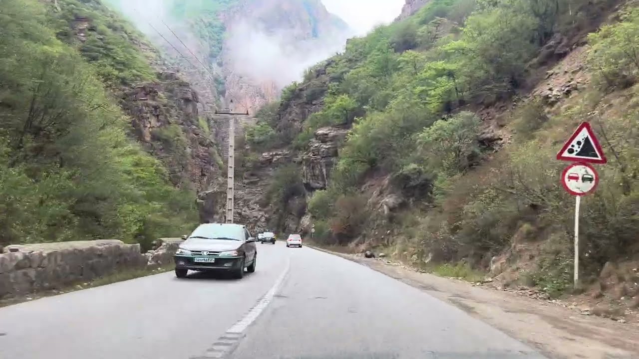 #shomal#chaloos#nature#green #mountain#foggy#trees