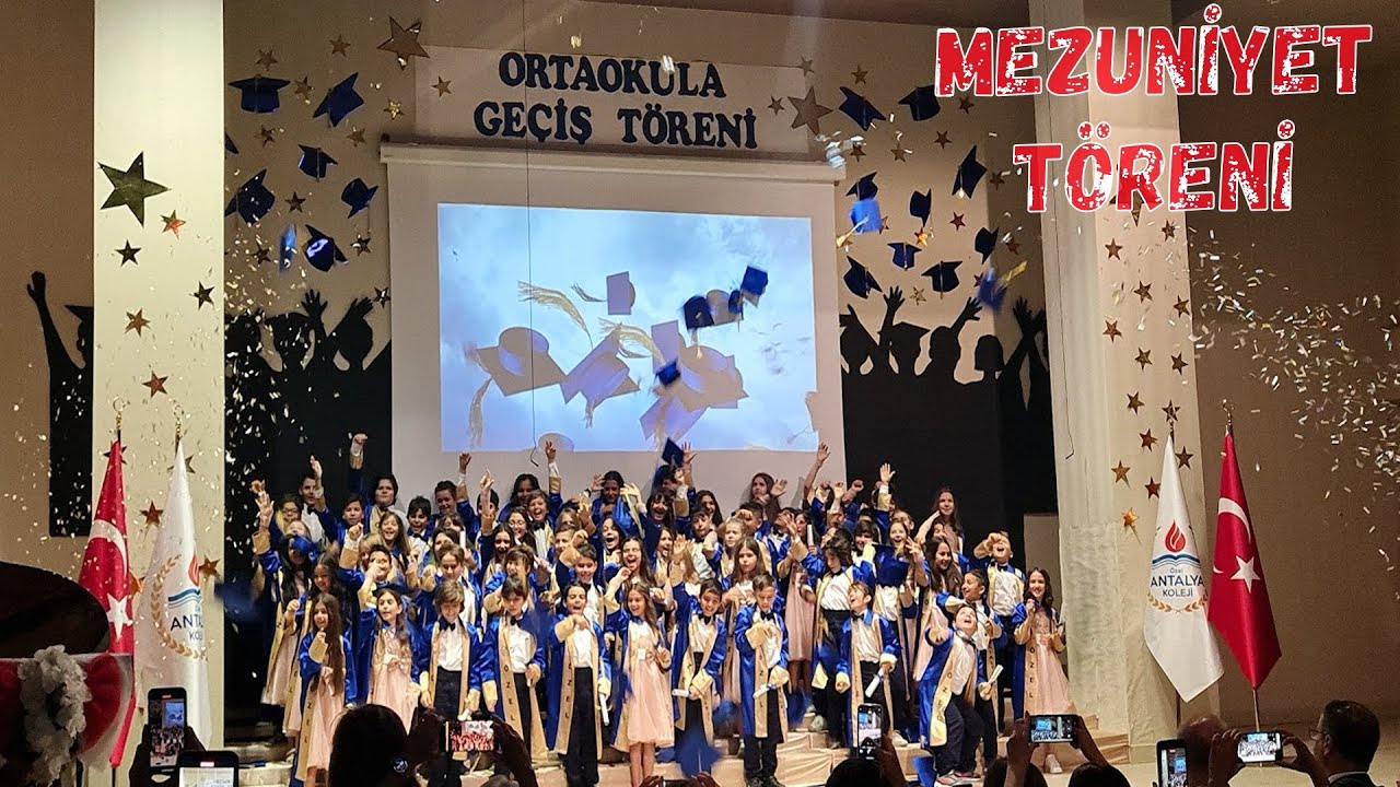 İlk Okul Mezuniyet Töreni, Elif mezun oluyor kep atma ve gözyaşları durmuyor ..