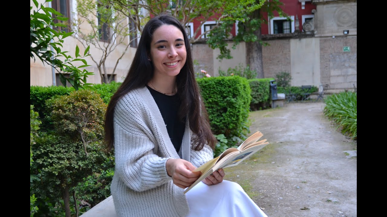 CARMEN ROJO GARCÍA-GARNICA, ESTUDIANTE GRANADINA SELECCIONADA EN LAS XVII BECAS EUROPA SANTANDER