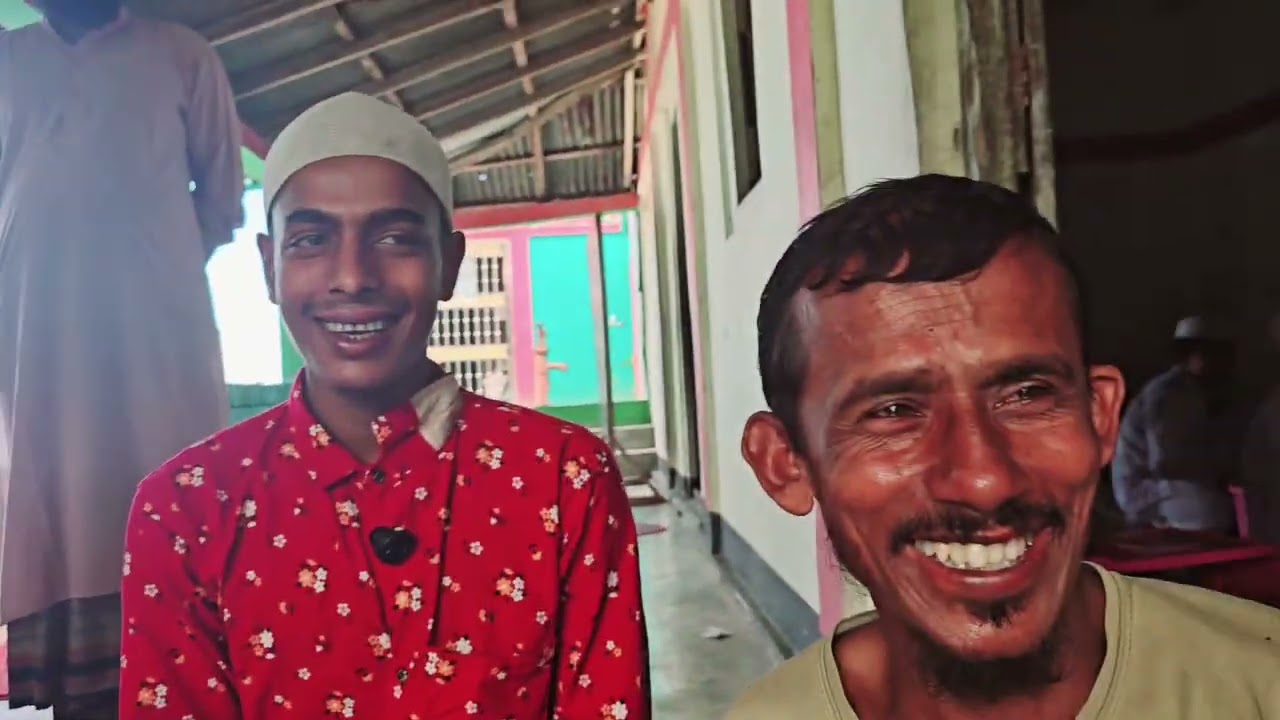 সব সরল মানুষ আমার এখানে। 