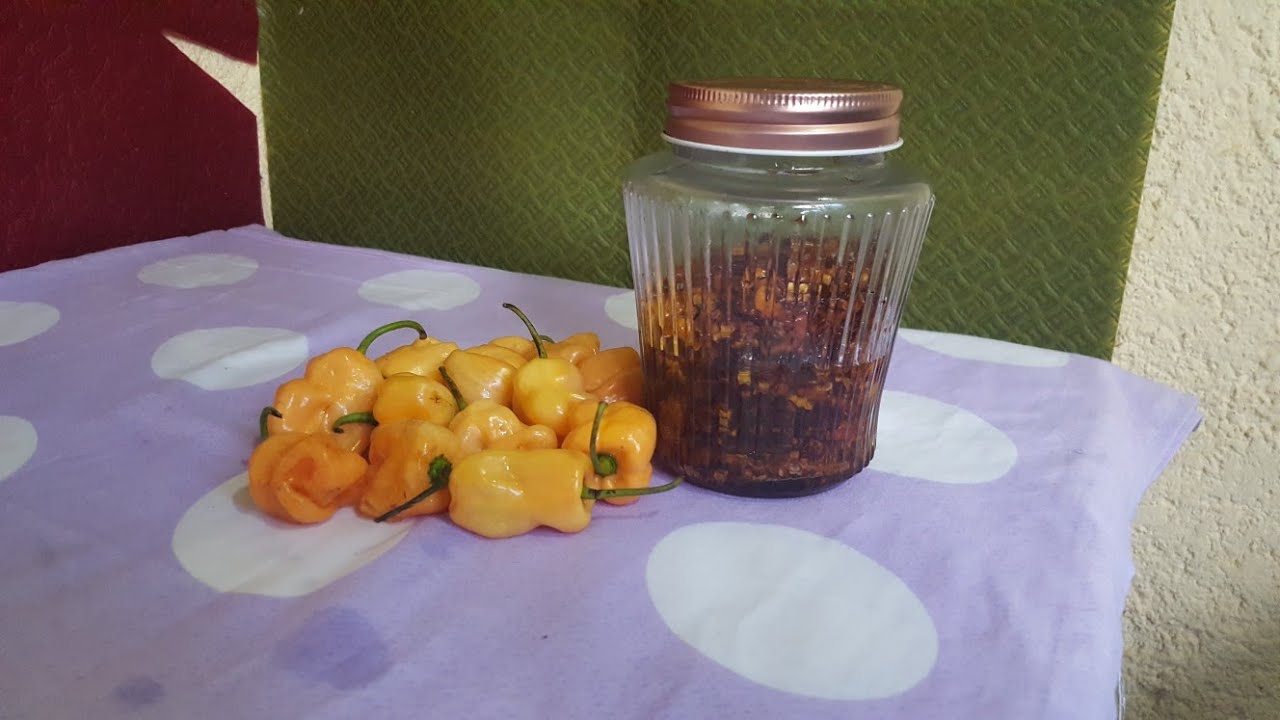 BEST HOMEMADE CHILI PEPPER || Uko watunganya Urusenda Akabanga Wibereye Murugo || Chili oil